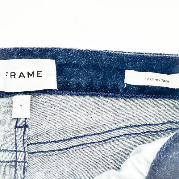 Frame Le One Flare Keller Dark Wash Denim Jeans Wide Leg Zip Fly Size 1 (26) - Picture 6 of 8